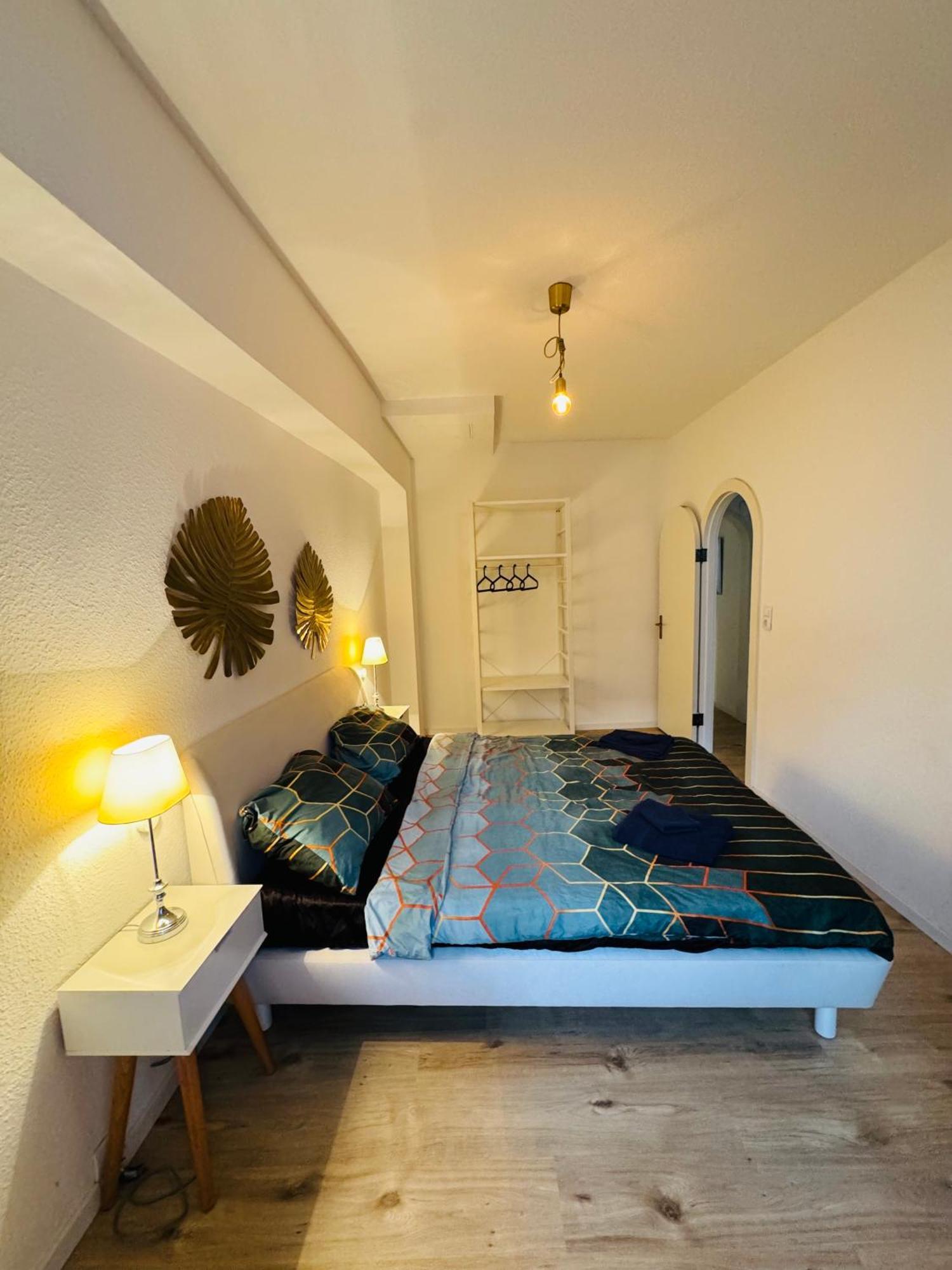 Zentrale Wohnung Mit Balkon Koblenz  Exterior foto
